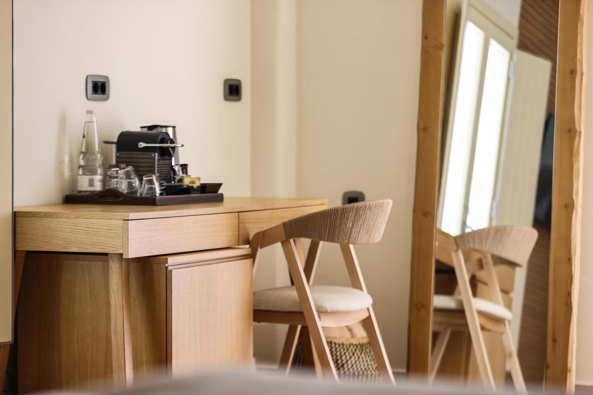 Life Suites Tourlos Rom bilde